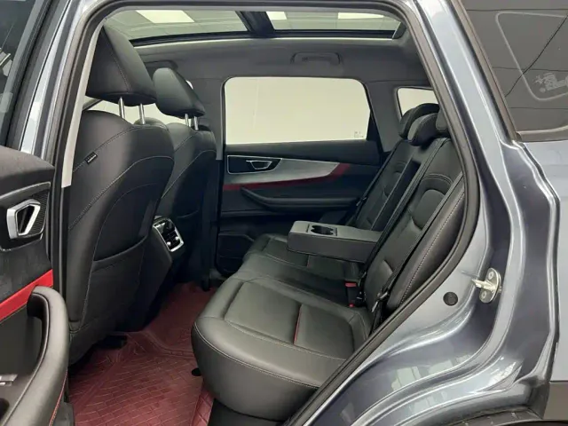 Chery Tiggo 7 — Фото автомобиля 8