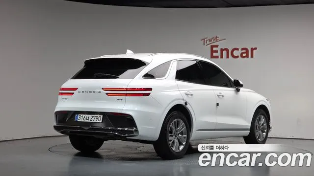 Genesis GV70 — Фото автомобиля 2