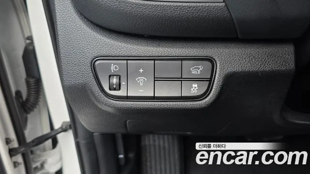 Kia Seltos Бензин 1.6 турбо 2WD — Фото автомобиля 25
