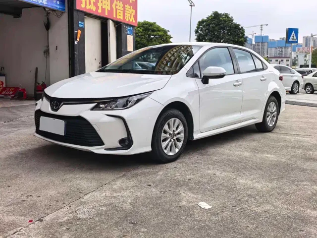 Фотография автомобиля — Toyota Corolla