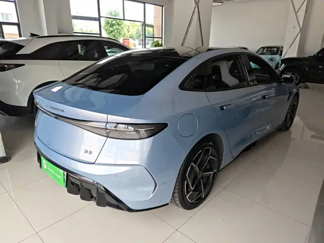 BYD Seal — Фото автомобиля 6