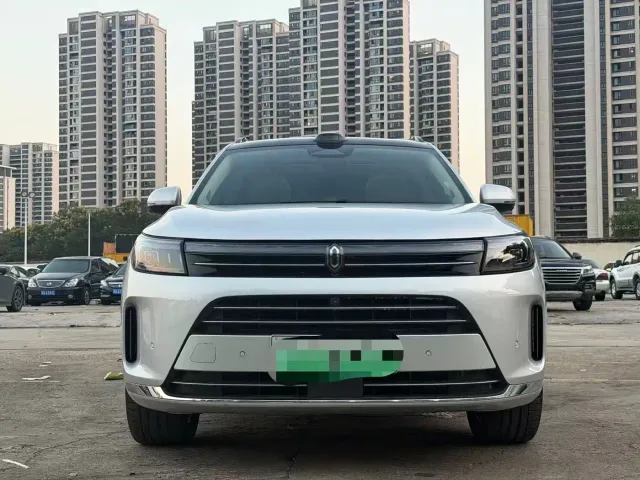 Aito M7 — Фото автомобиля 2
