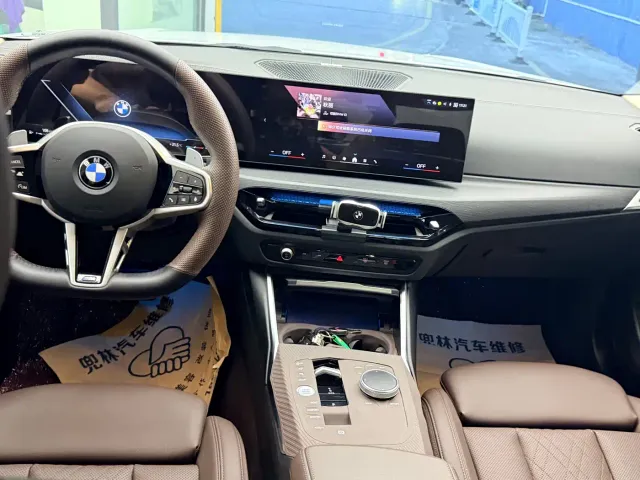 BMW 3 Series — Фото автомобиля 11