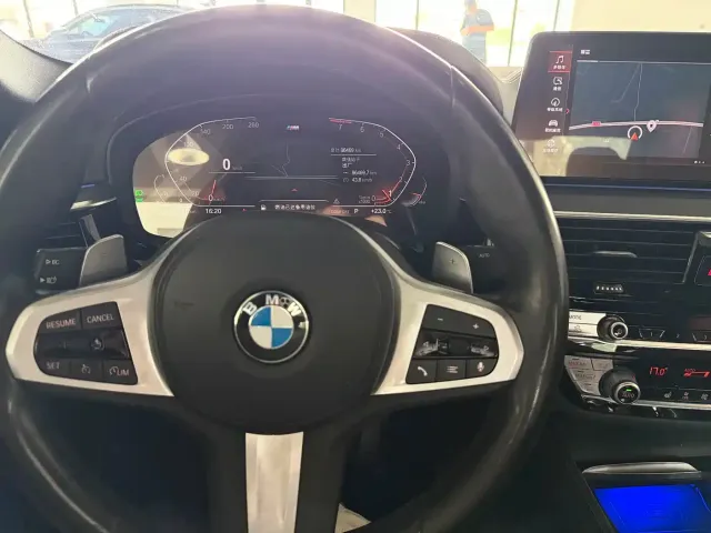 BMW BMW 5 Series 2022 530Li Leading M Sport Package — Фото автомобиля 12