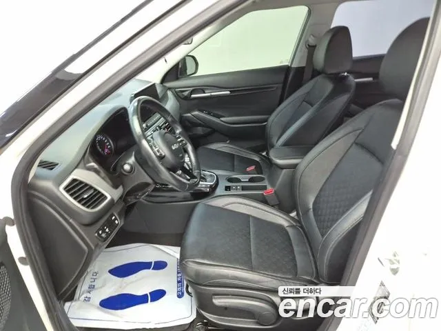 Kia Seltos — Фото автомобиля 9