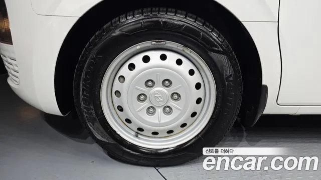 Hyundai Staria Staria Карго 5 мест — Фото автомобиля 5
