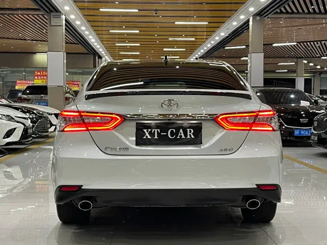 Toyota Camry 2023 2.5G Luxury Edition — Фото автомобиля 17