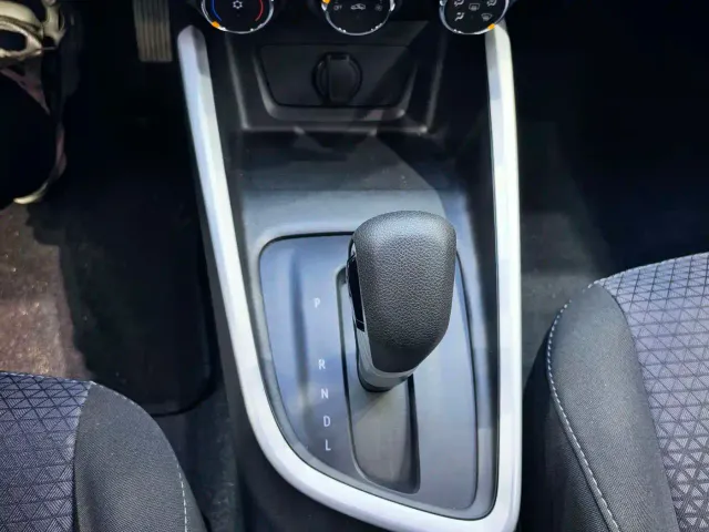 Chevrolet Cavalier — Фото автомобиля 17