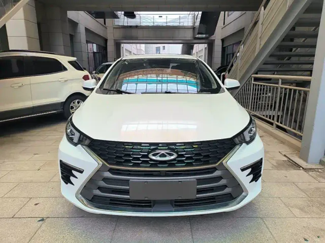 Chery Arrizo 5 PLUS — Фото автомобиля 2