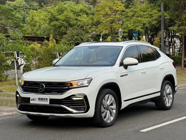Фотография автомобиля — Volkswagen Tayron X
