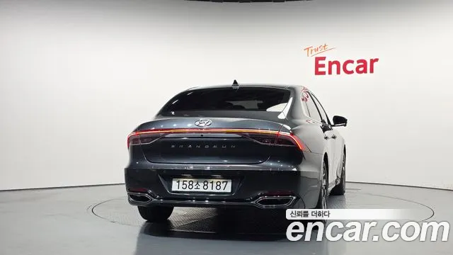 Hyundai Grandeur Grandeur (New) Hybrid — Фото автомобиля 4