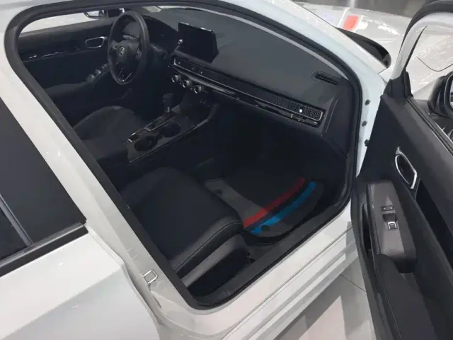Honda Civic — Фото автомобиля 8