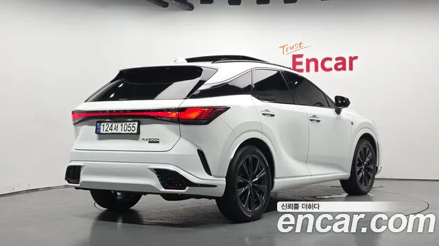 Lexus RX — Фото автомобиля 2