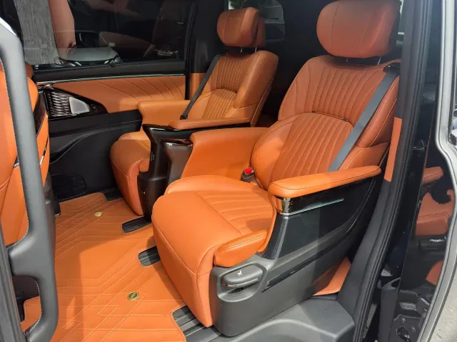 GAC Trumpchi M8 — Фото автомобиля 16