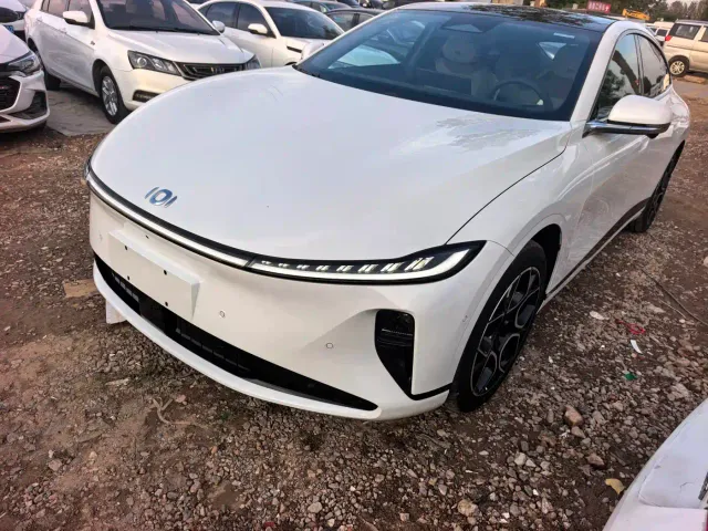 Фотография автомобиля — Changan Qiyuan A07