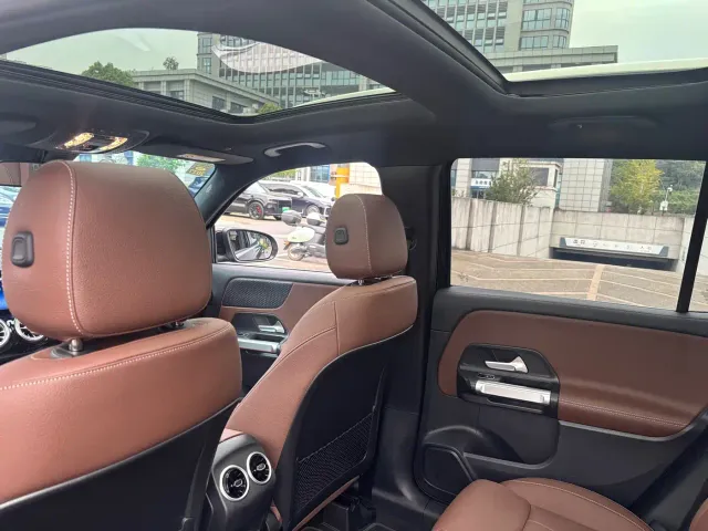Mercedes-Benz GLB-Class — Фото автомобиля 10