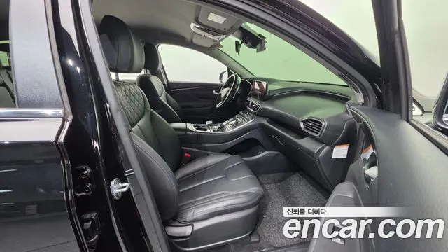 Hyundai Santa Fe — Фото автомобиля 15