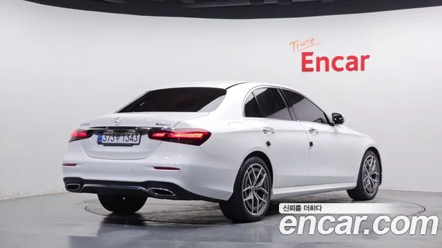 Mercedes-Benz E-Class W213 — Фото автомобиля 2