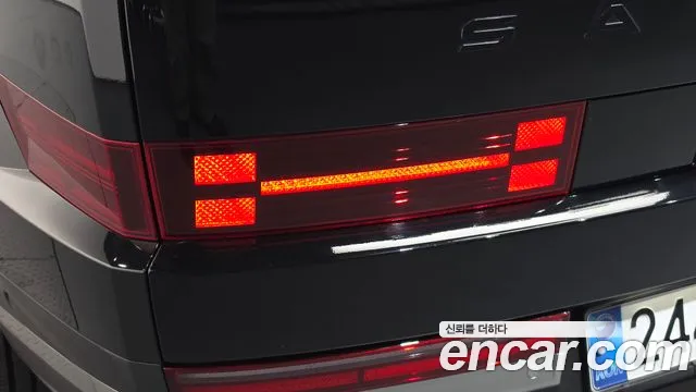 Hyundai Santafe Santa Fe (MX5) Бензин 2.5T 2WD — Фото автомобиля 22