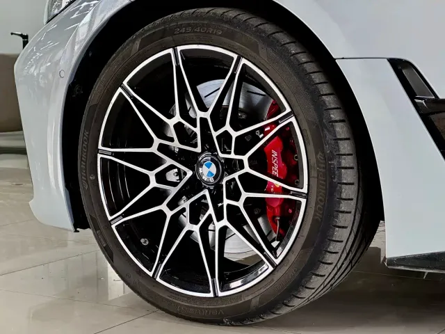 BMW 4 Series — Фото автомобиля 30