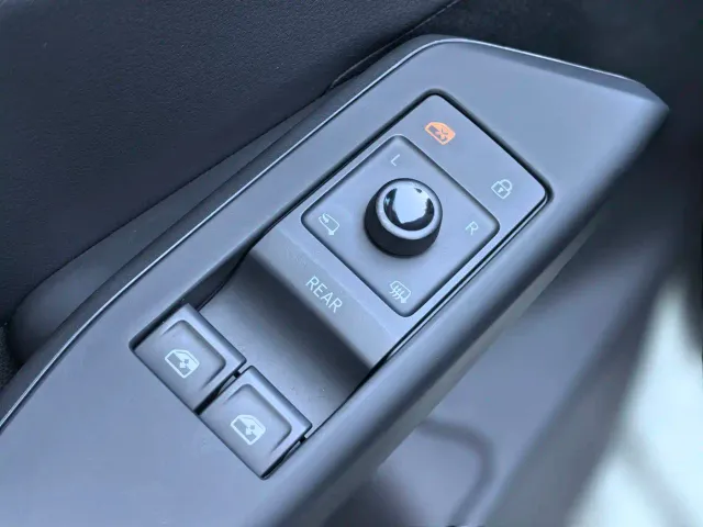 Volkswagen ID.3 — Фото автомобиля 11