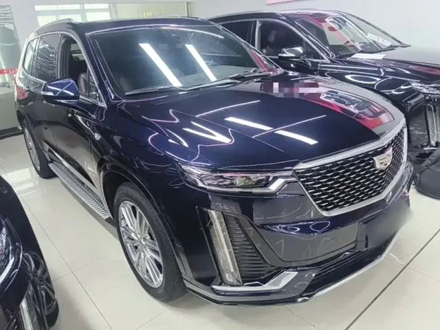 Cadillac XT6 — Фото автомобиля 3