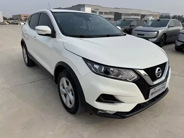 Nissan Qashqai — Фото автомобиля 3
