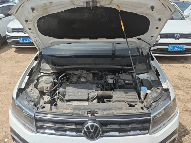 Volkswagen T-Cross — Фото автомобиля 8