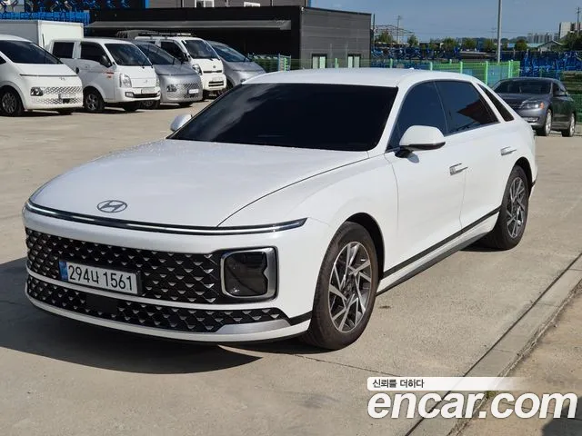 Hyundai Grandeur Grandeur (GN7) 2.5 Бензин 2WD — Фото автомобиля 2