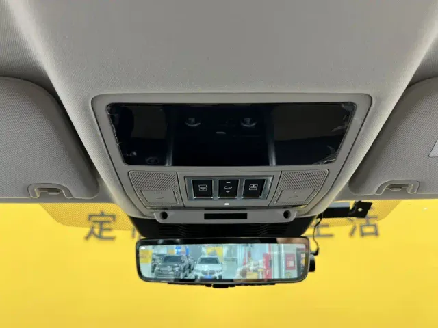 Land Rover Discovery — Фото автомобиля 17