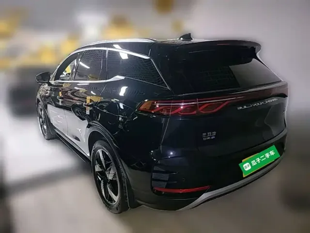BYD Tang — Фото автомобиля 6