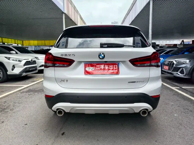BMW X1 — Фото автомобиля 7