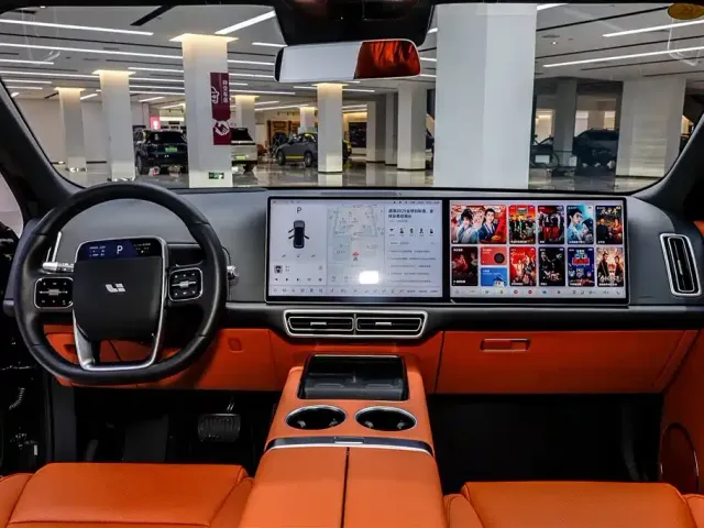 Li Auto Li L8 2025 Ultra Smart Renewal Edition — Фото автомобиля 11