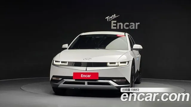 Hyundai Ioniq 5 — Фото автомобиля 3