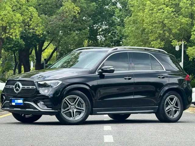 Фотография автомобиля — Mercedes-Benz GLE-Class