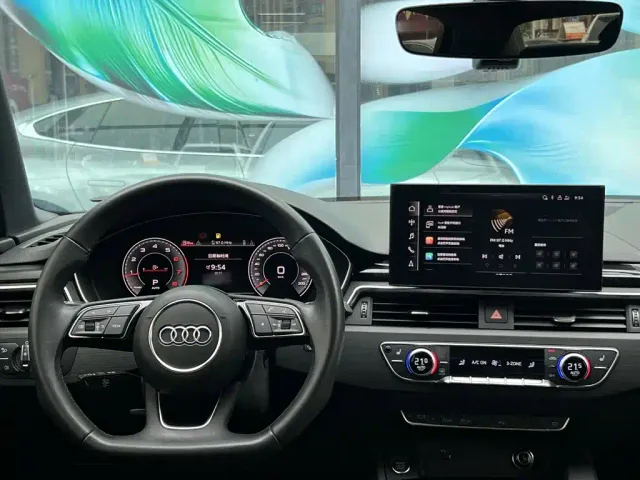Audi A4L — Фото автомобиля 16