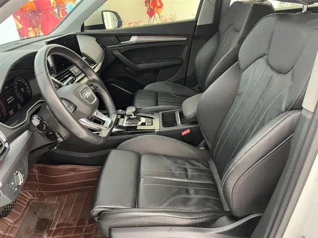 Audi Q5L — Фото автомобиля 13