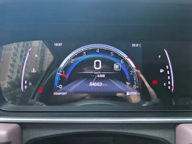GAC Trumpchi M6 — Фото автомобиля 2