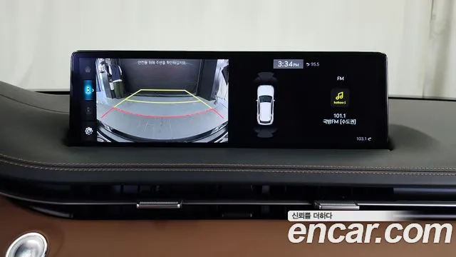 Genesis GV70 — Фото автомобиля 22