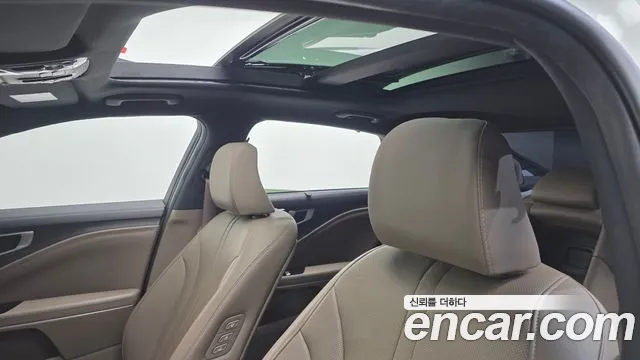 Kia K8 Hybrid — Фото автомобиля 17