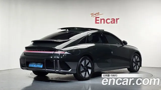 Hyundai Ioniq 6 — Фото автомобиля 2