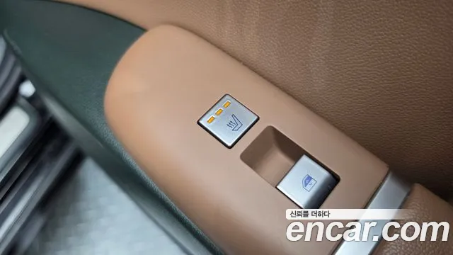 Hyundai Grandeur GN7 — Фото автомобиля 19
