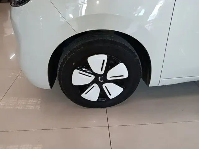 Wuling Hongguang Mini EV — Фото автомобиля 22