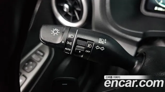 Hyundai Kona — Фото автомобиля 29