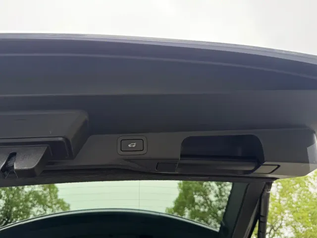 Land Rover Range Rover Sport — Фото автомобиля 18