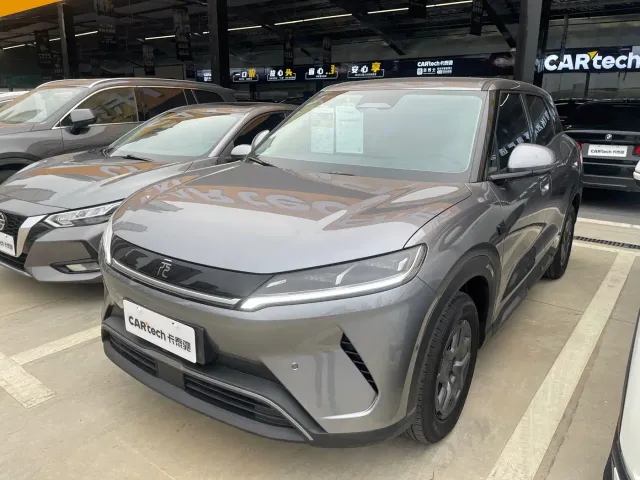 BYD Yuan UP — Фото автомобиля 2