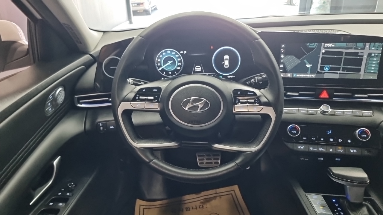 Hyundai Avante CN7 — Фото автомобиля 13