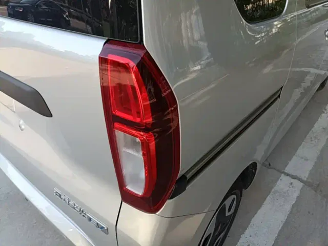 Wuling Zhiguang NEV — Фото автомобиля 23