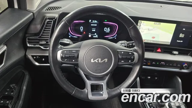 Kia Sportage Sportage 5-е поколение Бензин 1.6 турбо 2WD — Фото автомобиля 13