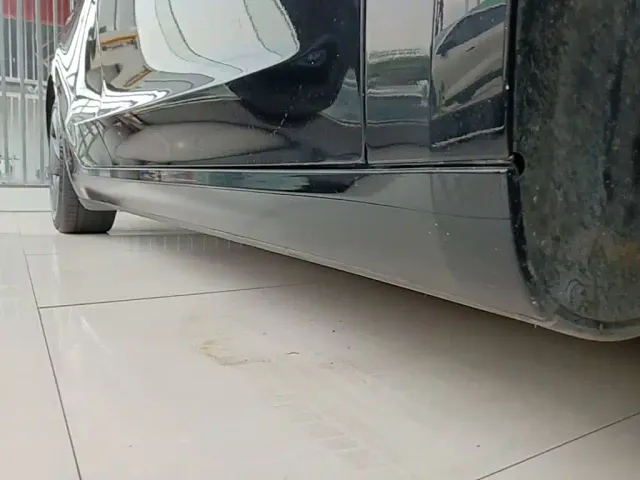 Tesla Model 3 — Фото автомобиля 20